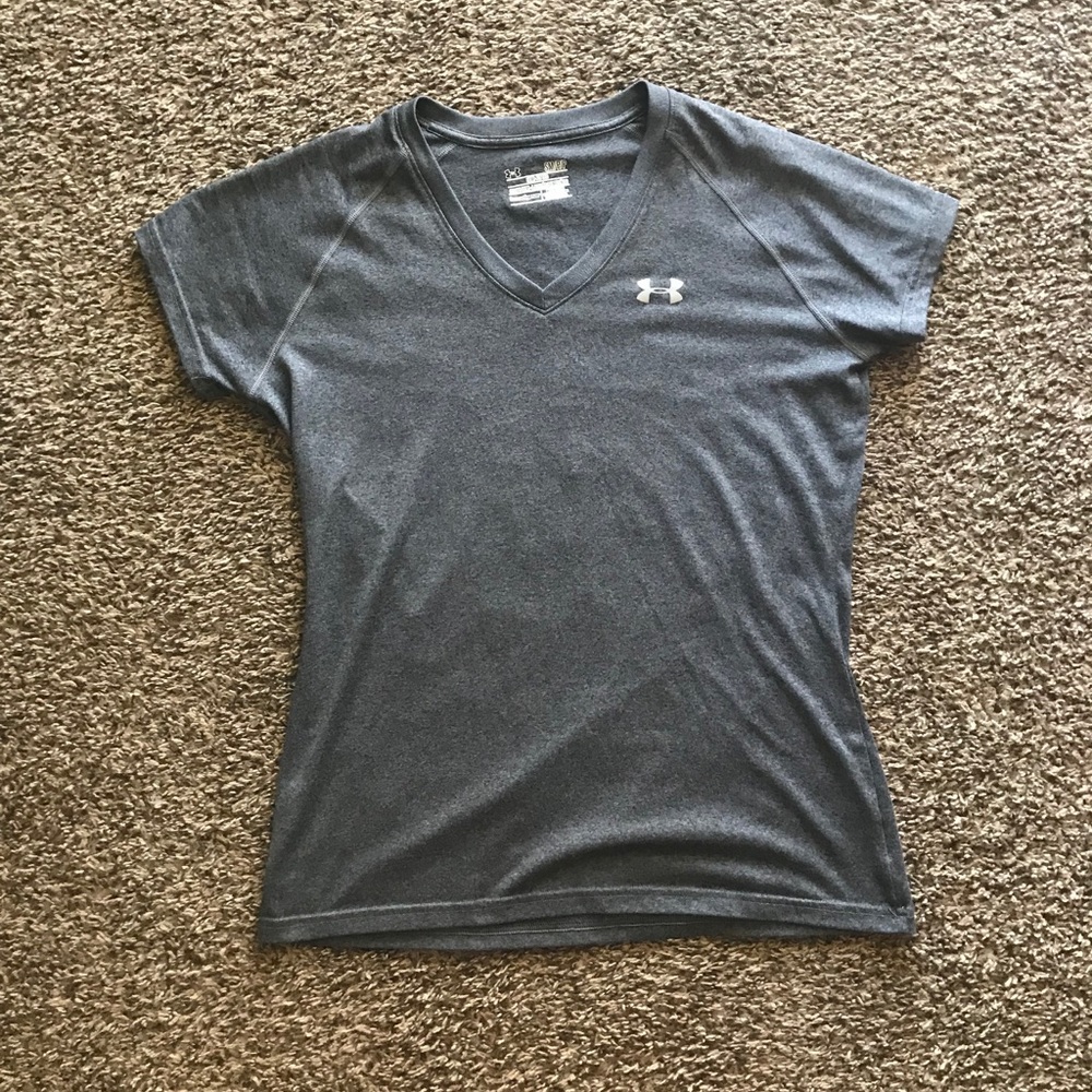 Women’s Under Armour tee
